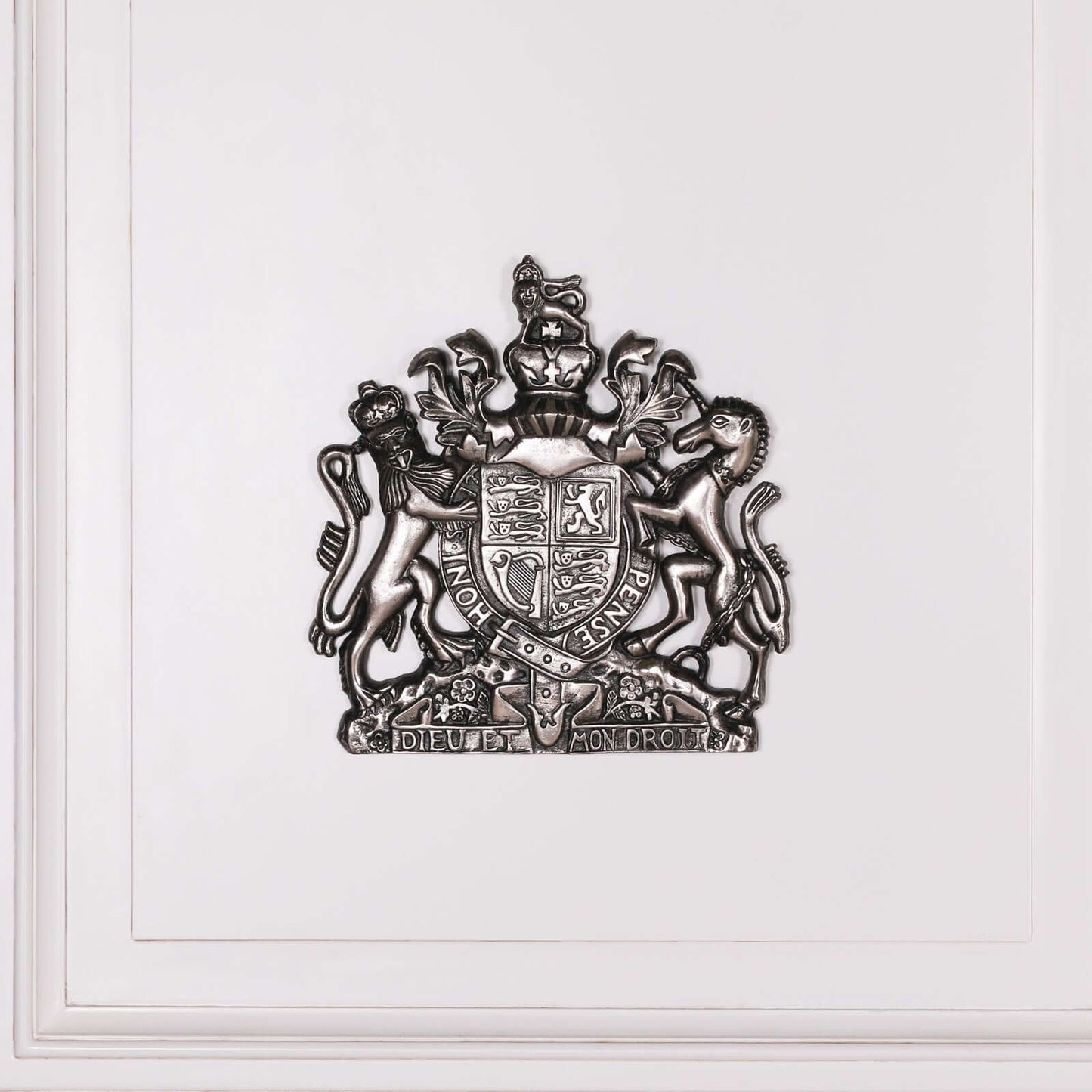 Vintage Silver Style 37cm Cast Metal Coat of Arms