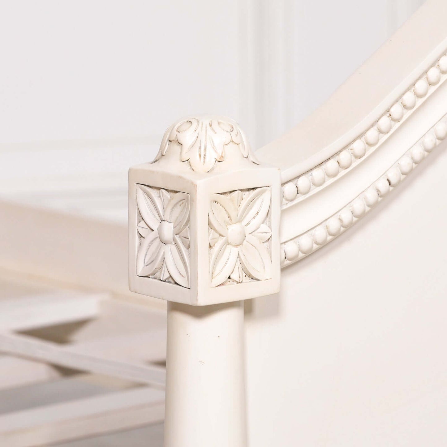 Aged Ivory Single 3ft Bed French Style