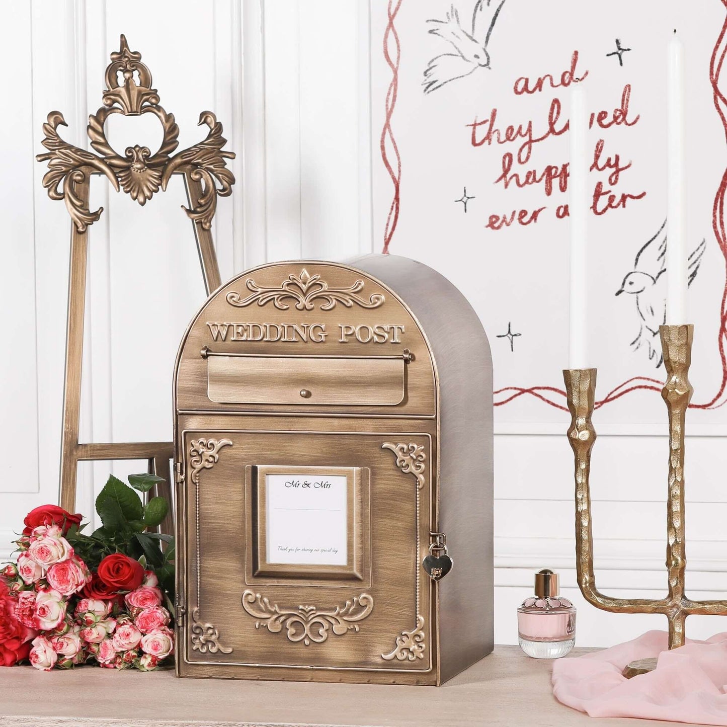 Antiqued Gold Wedding Post Box with Heart Shaped Padlock