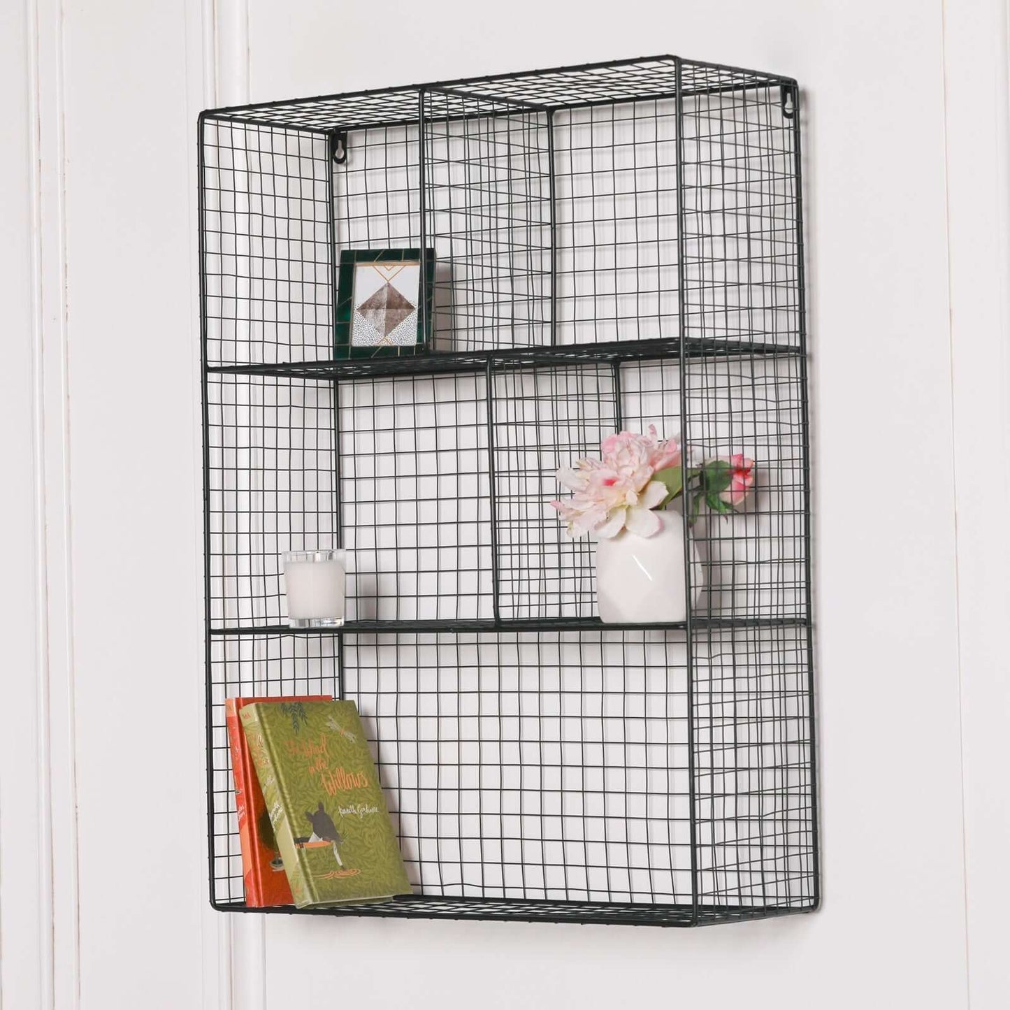 Black Wire 5 Compartment Wall Shelf