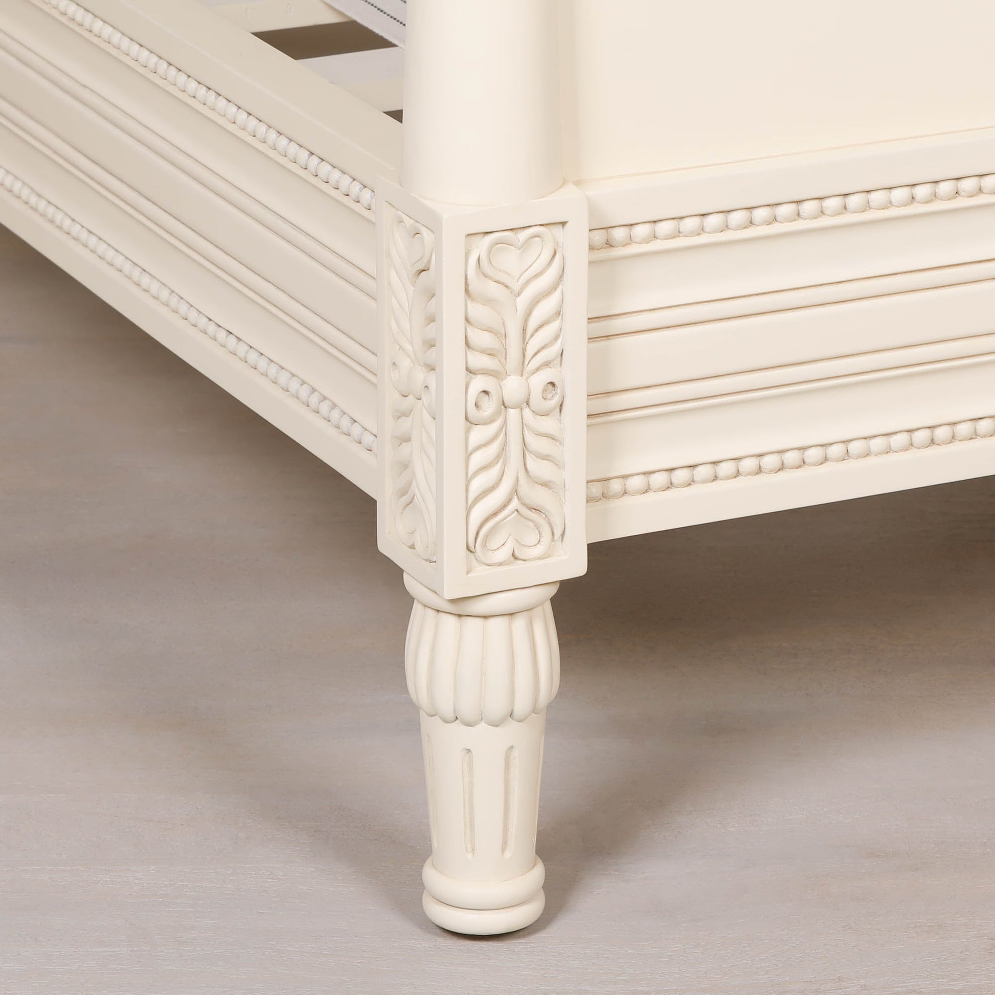 Aged Ivory Single 3ft Bed