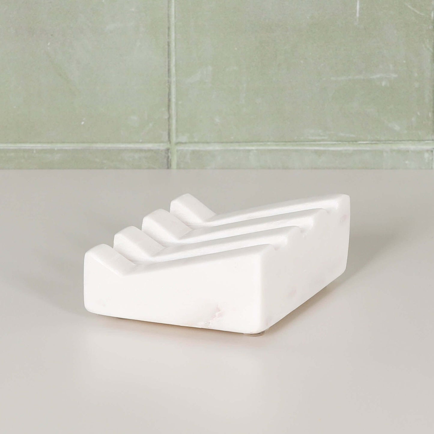 White Marble Grooved Soap Holder