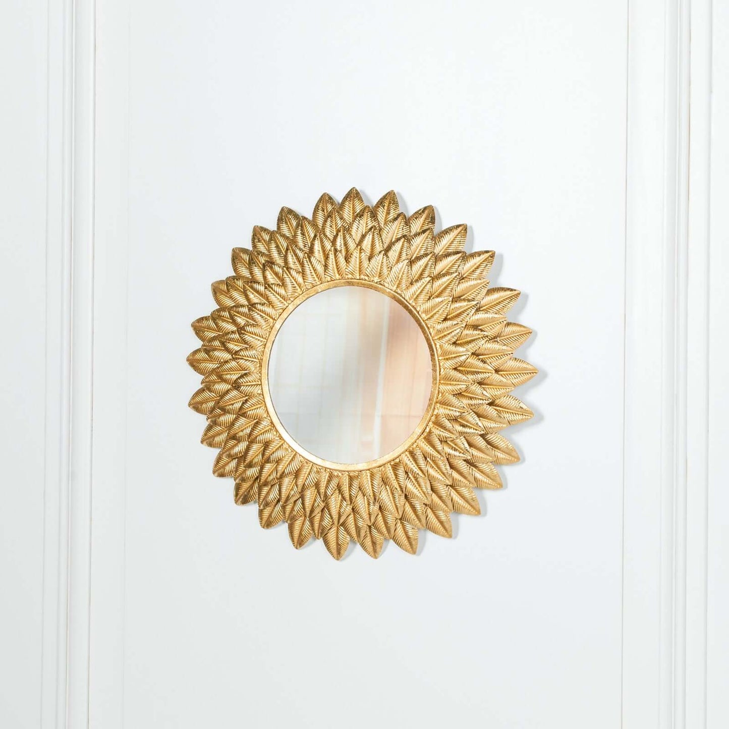 Round 48cm Sunflower Metal Wall Mirror