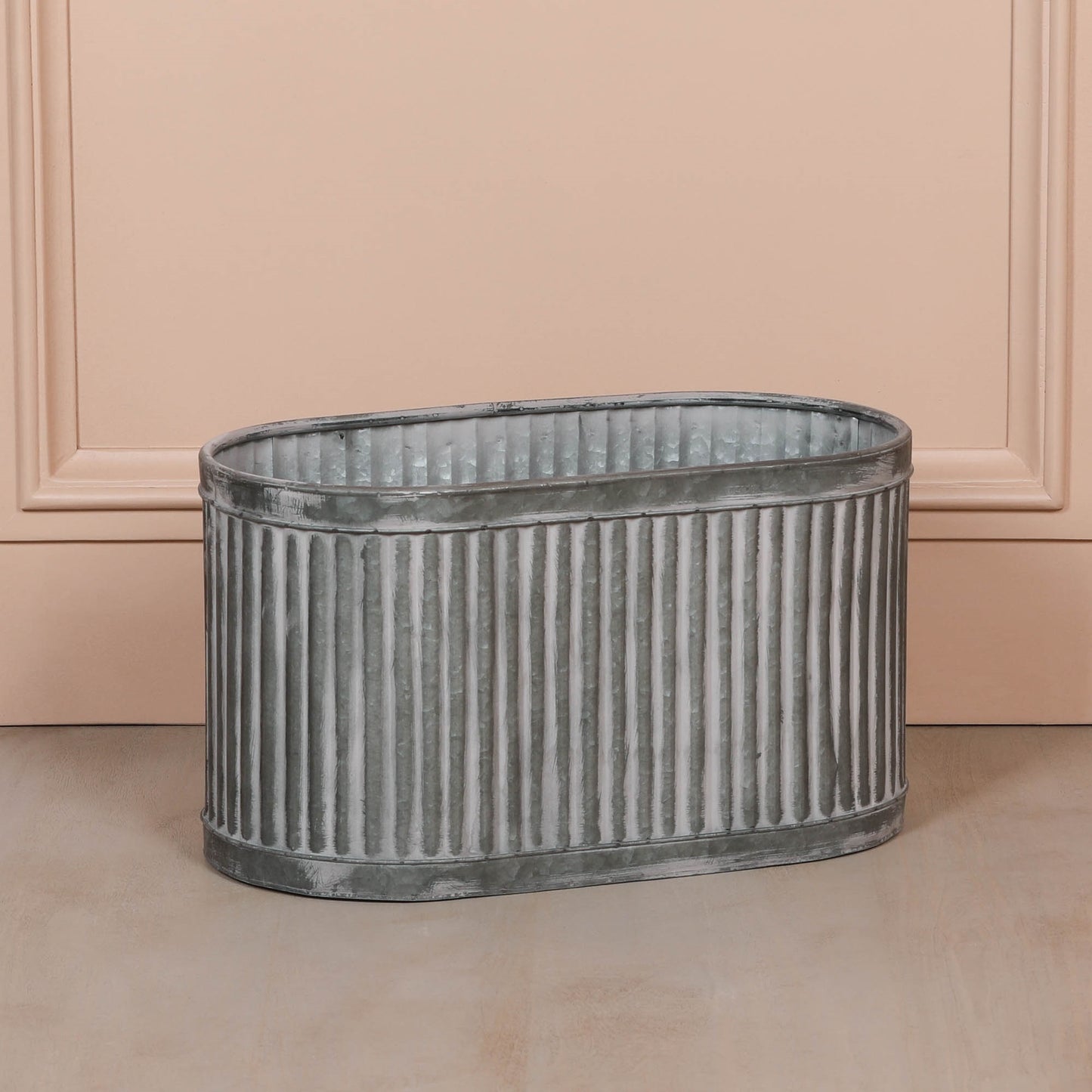 Ribbed Metal Planter - Medium